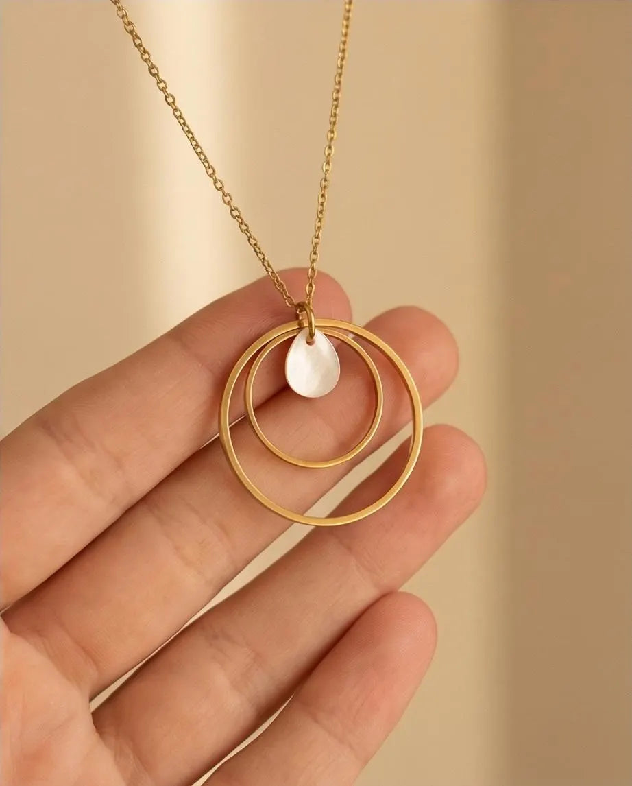 Chaine et pendentif Goutte en Nacre - Louna